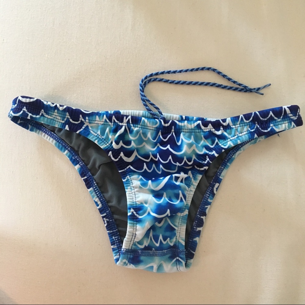 Mallyce x Jolyn Bikini Bottoms!